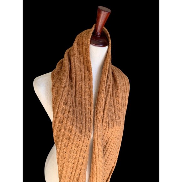 FRYE Boot Co Scarf 70" Long Soft Blend Cream Cable Knit Brown Faux Fur Pom Pom - Picture 8 of 10